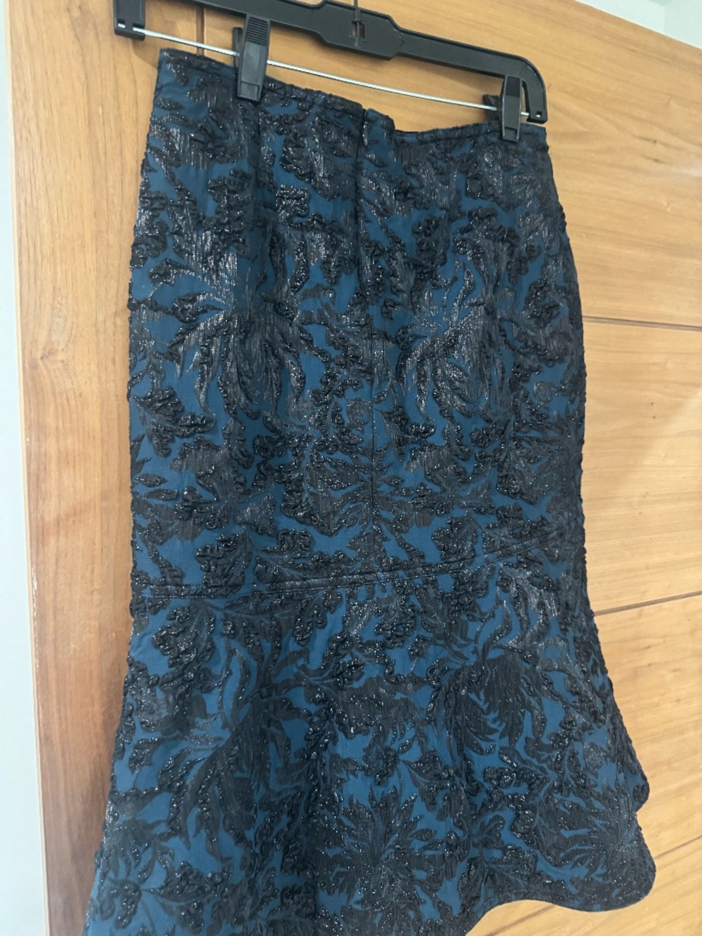 Yigal Azrouel Blue Black Textured Floral Flounce Mini Skirt Size 4